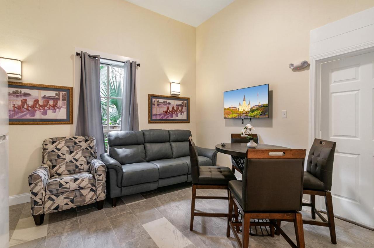 Breathtaking Condos Near French Quarter Ню Орлиънс Екстериор снимка