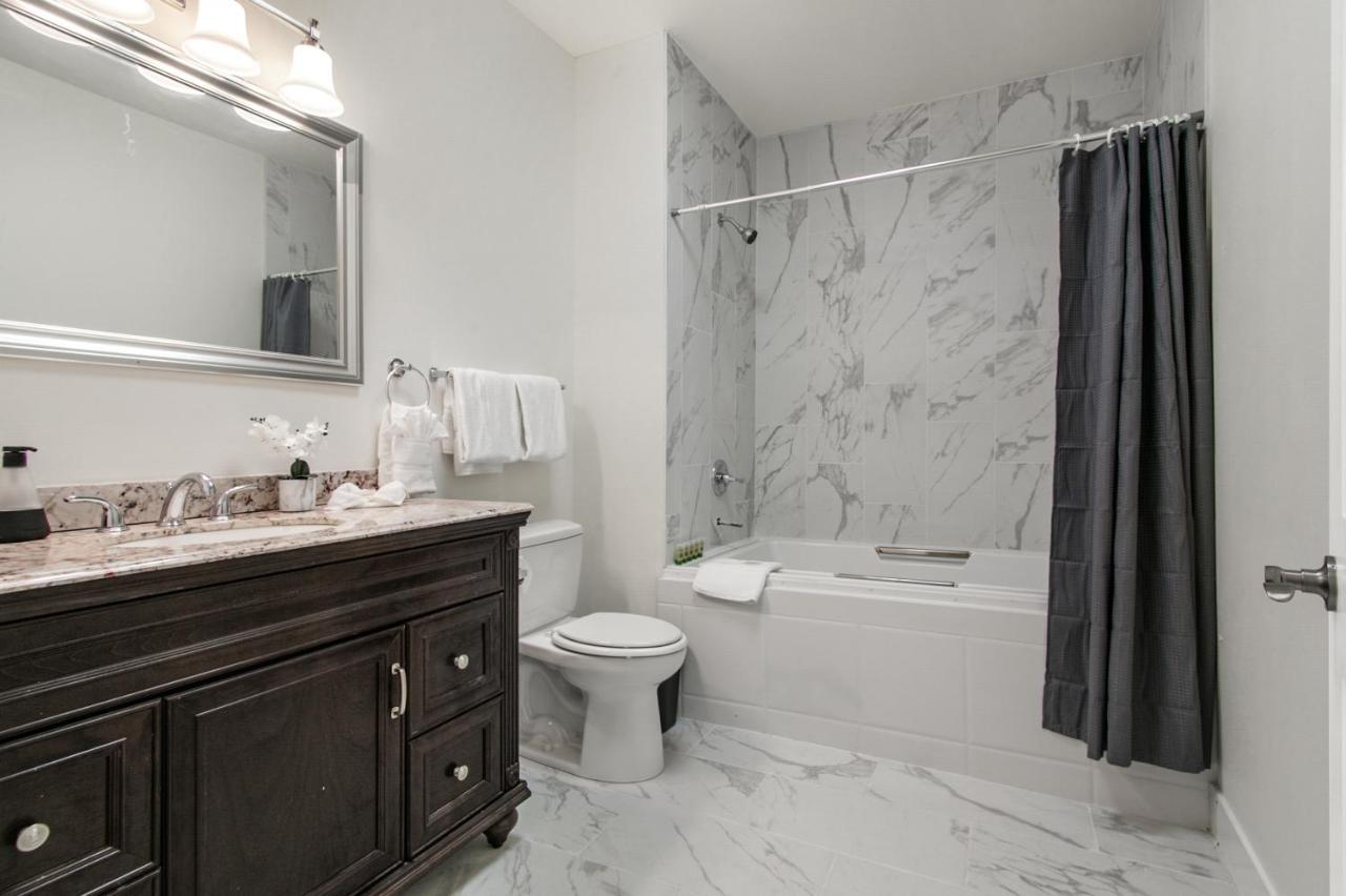Breathtaking Condos Near French Quarter Ню Орлиънс Екстериор снимка