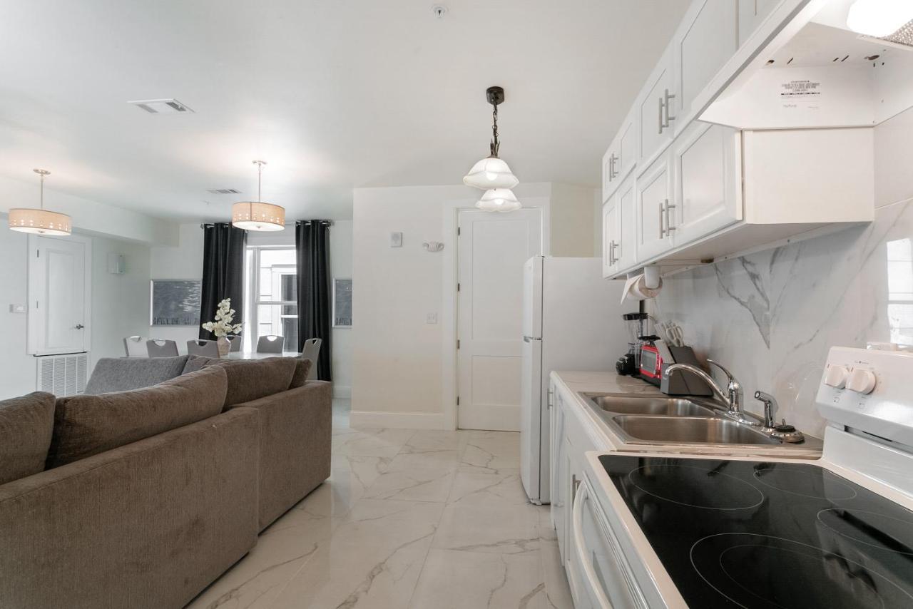 Breathtaking Condos Near French Quarter Ню Орлиънс Екстериор снимка
