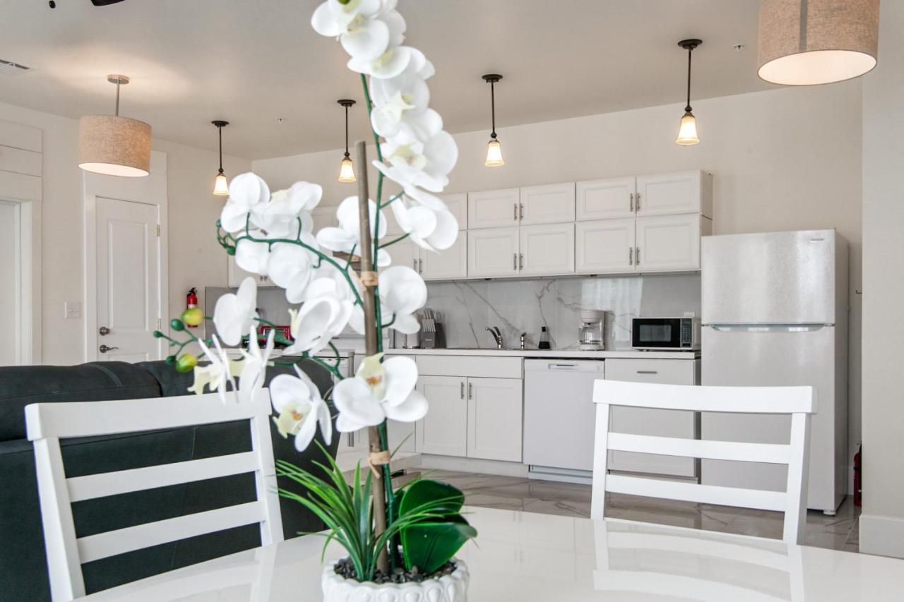 Breathtaking Condos Near French Quarter Ню Орлиънс Екстериор снимка